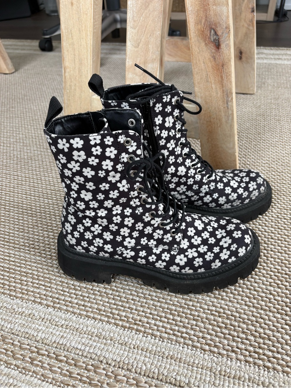 Call It Spring Black Floral Lace-Up Combat Boots Moto Edgy Streetwear Boho - Picture 2 of 9